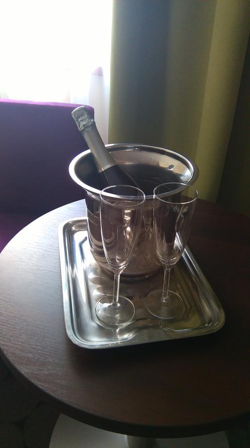 קרקוב Aparthotel Travel מראה חיצוני תמונה