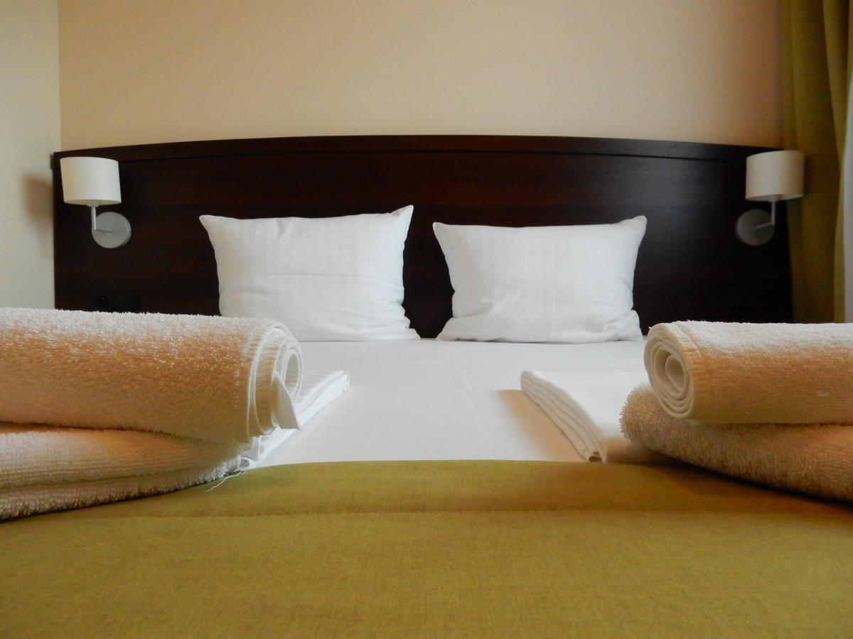 קרקוב Aparthotel Travel מראה חיצוני תמונה